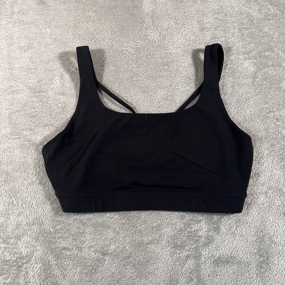 Athleta Sports Bra Medium Impact Criss Cross Back Black Size‎ Small